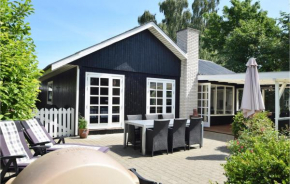 3 Bedroom Amazing Home In Juelsminde, Juelsminde